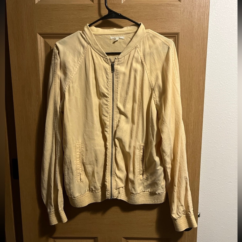 Women’s Bomber Jacket